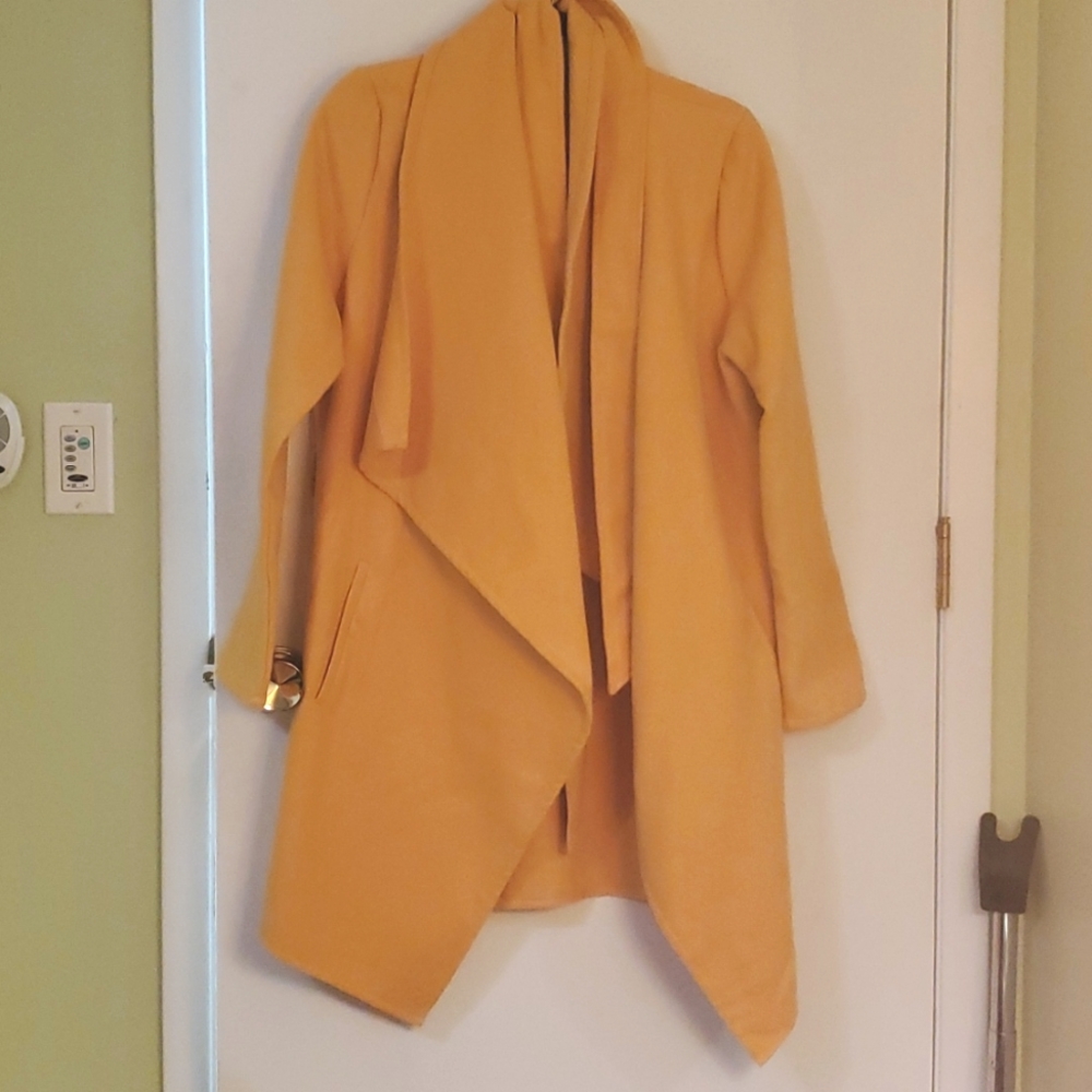 Mustard Yellow Waterfall Trench